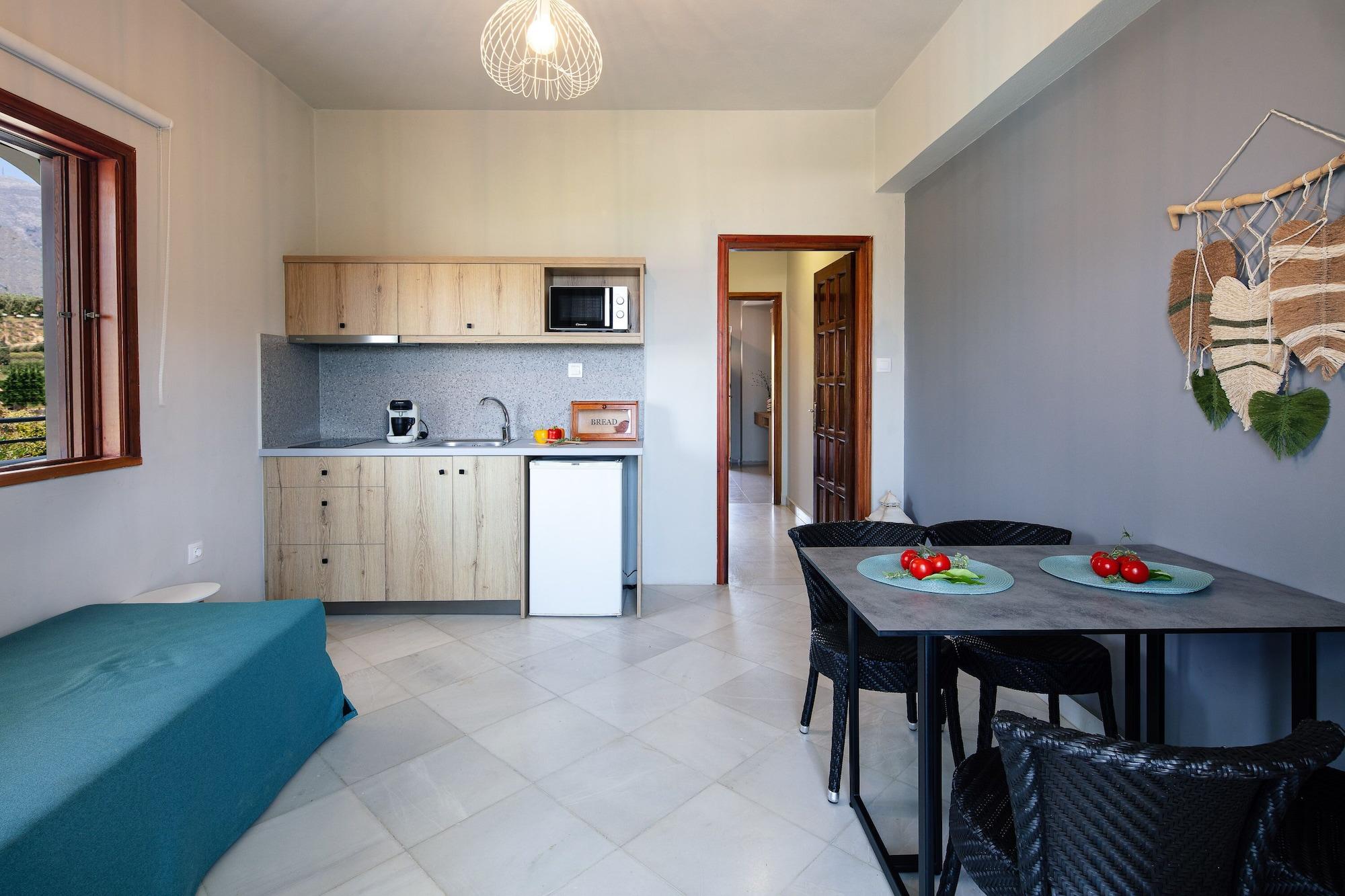 Anthos Apartments Плакиас Екстериор снимка